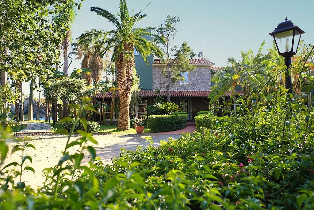 B&B La Villa Giardini Naxos Bed & Breakfast