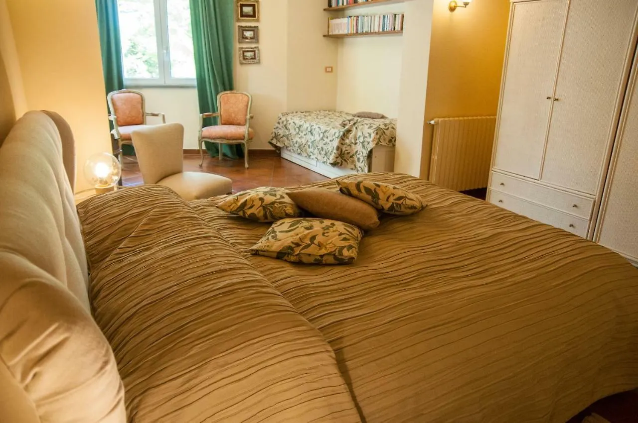 B&B La Villa Giardini Naxos