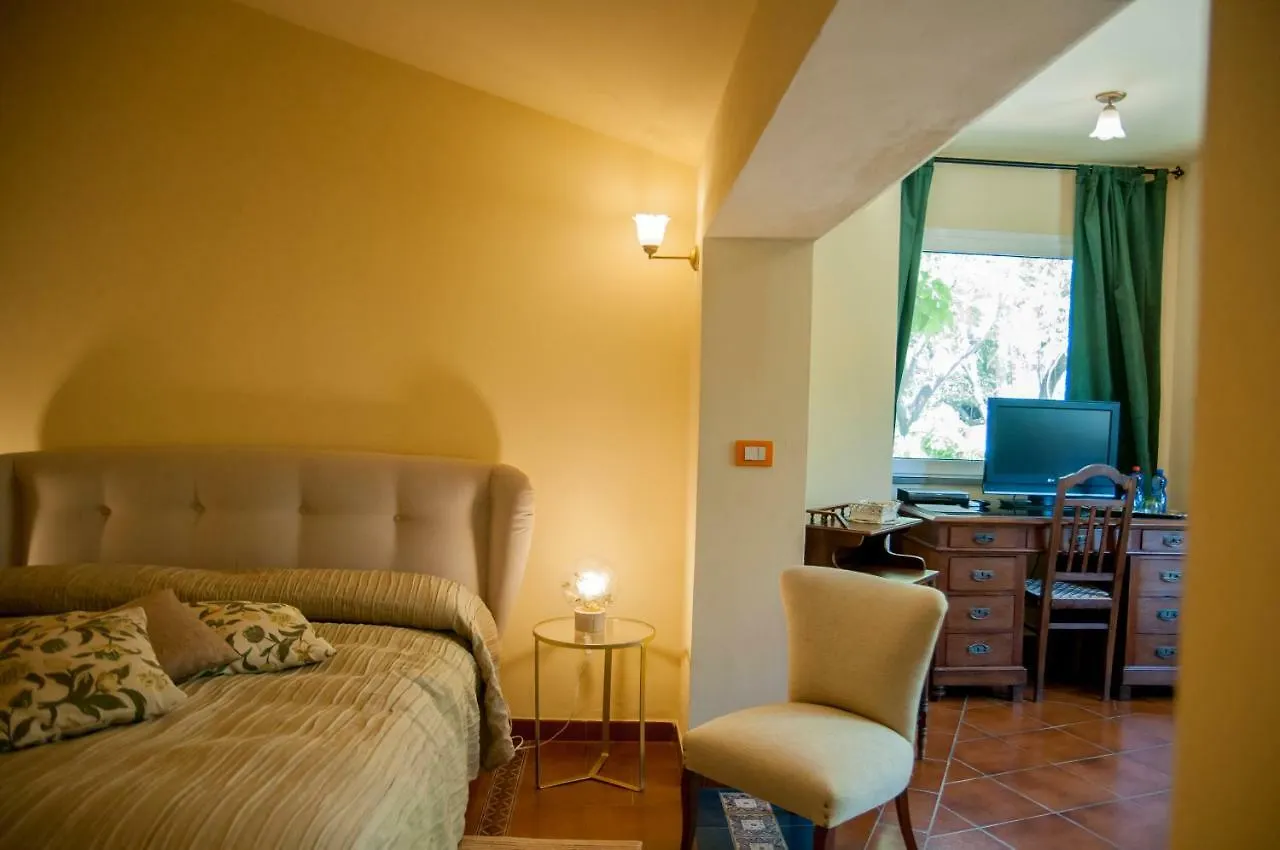 B&B La Villa Giardini Naxos Bed & Breakfast