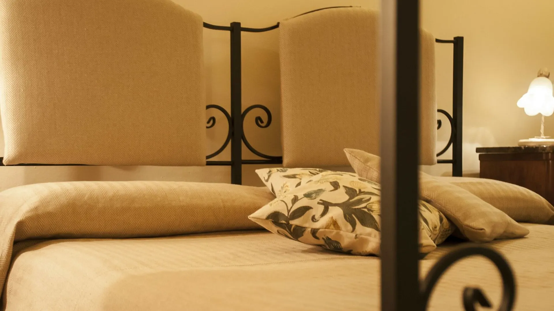B&B La Villa Giardini Naxos 3*,  Italy